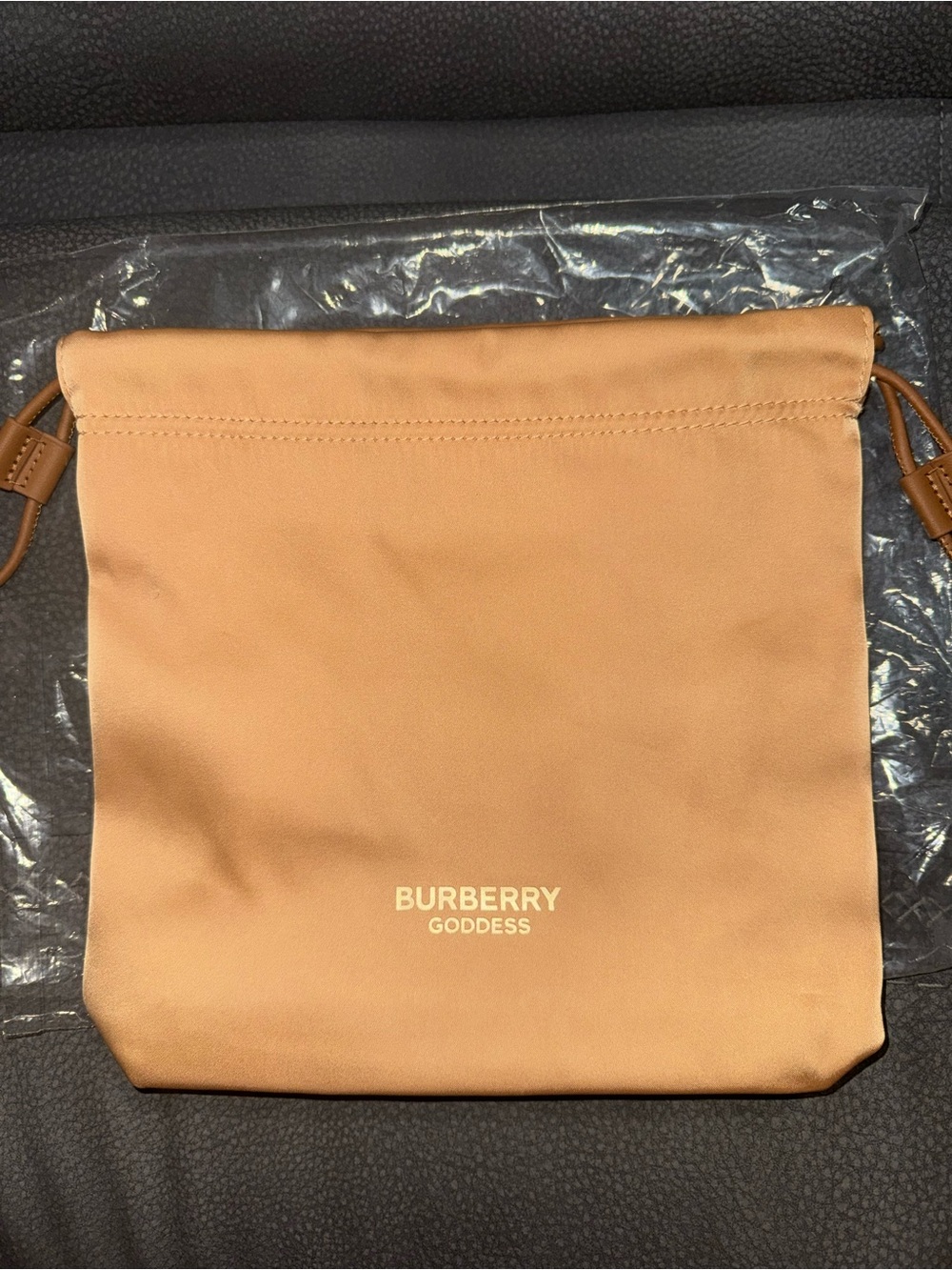 Burberry Goddess Drawstring Pouch in Camel GWP NEW!